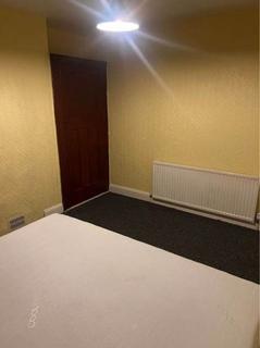 1 bedroom in a house share to rent, Dorchester Waye, Hayes UB4