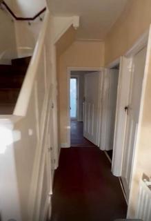 1 bedroom in a house share to rent, Dorchester Waye, Hayes UB4