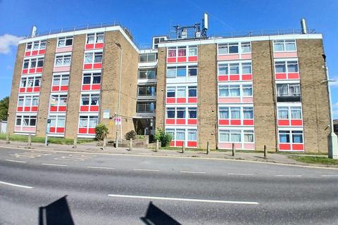 1 bedroom flat to rent, Shephall Way, STEVENAGE