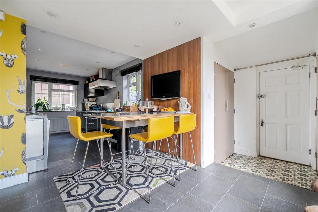 Kitchen-breakfast room.jpg