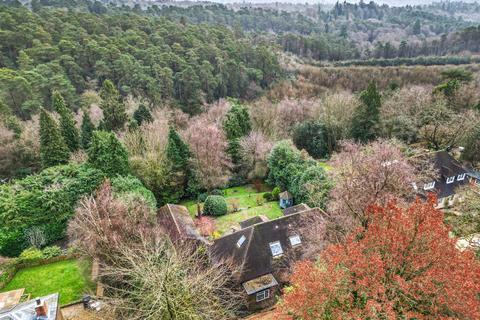 undefined, Portsmouth Road, Hindhead, Surrey