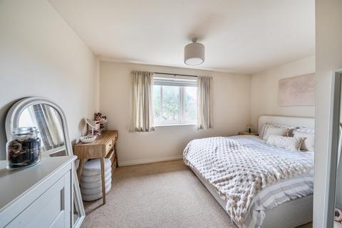 1 bedroom maisonette for sale, Keswick Close, St. Albans