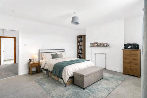 undefined, Oakfield Place, Bristol BS8