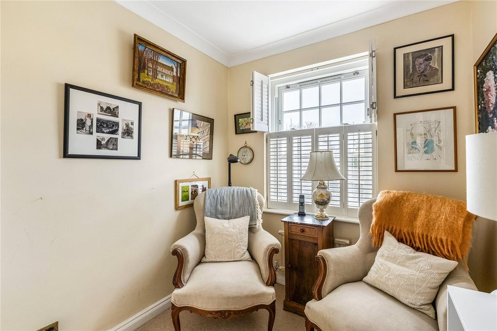 Study / Bedroom