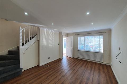 3 bedroom detached house for sale, Whitegate Way, Tadworth