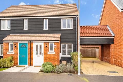 2 bedroom semi-detached house for sale, Foxglove Avenue, Chelmsford CM1