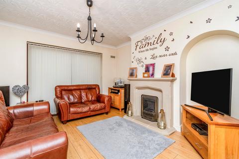 3 bedroom semi-detached house for sale, Newbolds Road, Wednesfield, Wolverhampton