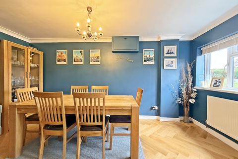 4 bedroom detached house for sale, Church Village, Pontypridd CF38