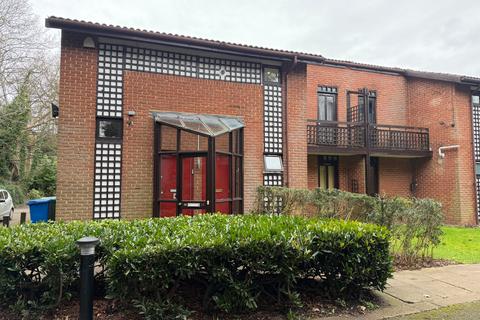 undefined, Spinney Gardens, London SE19