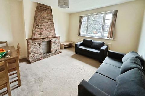 2 bedroom apartment to rent, Princes Drive, Warwick Court Princes Drive, HA1
