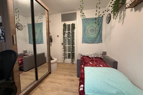undefined, Stidfall Grove, LEAMINGTON SPA