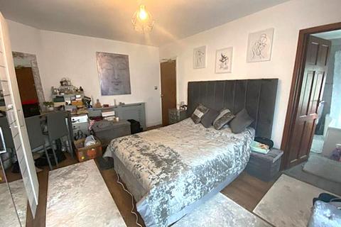 House share to rent, Whitchurch Lane, Edgware, London, HA8