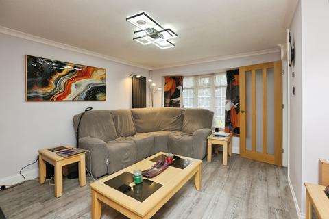 3 bedroom semi-detached house for sale, Hawkhurst Close, Southampton, SO19