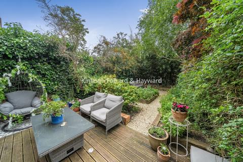 undefined, Rathcoole Avenue, London, N8