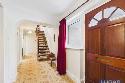 4 bedroom detached house for sale, The Hyde, Druid Road, Menai Bridge