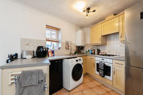 2 bedroom flat for sale, Riverside Place, Fordingbridge
