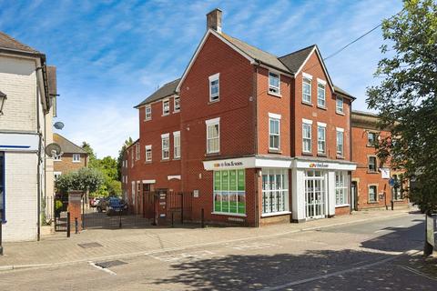 Riverside Place, Fordingbridge