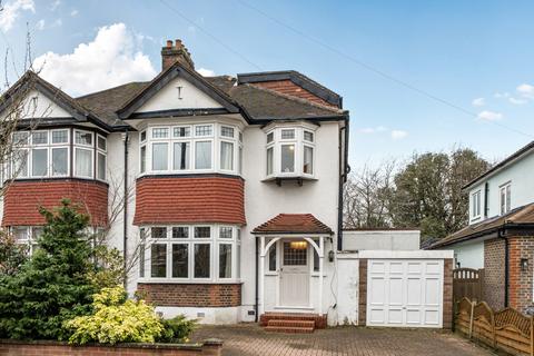 Ravenswood Avenue, West Wickham, Kent, BR4