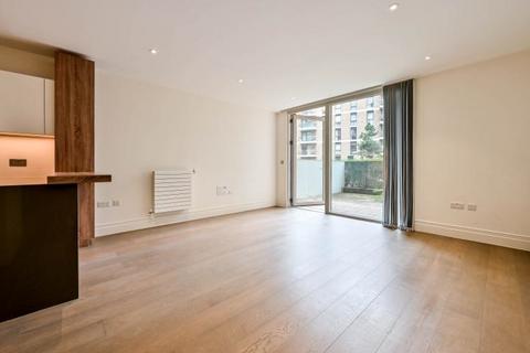 2 bedroom flat for sale, Hamond Court, Queenshurst Square, Kingston Upon Thames, KT2