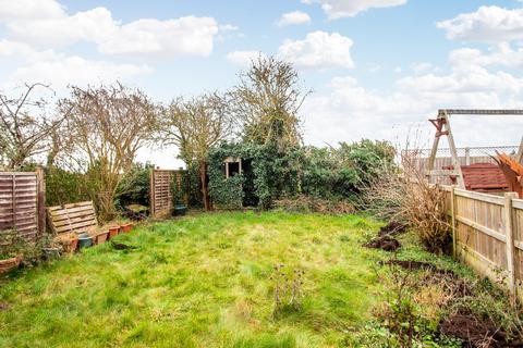 undefined, Warren Close, Irchester NN29