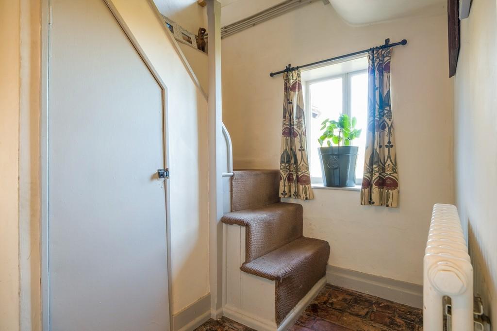 1440px 2 The Thatchers - 26