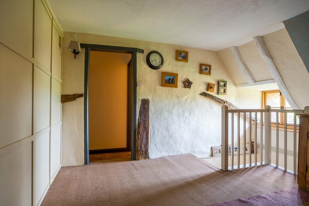 1440px 2 The Thatchers - 27