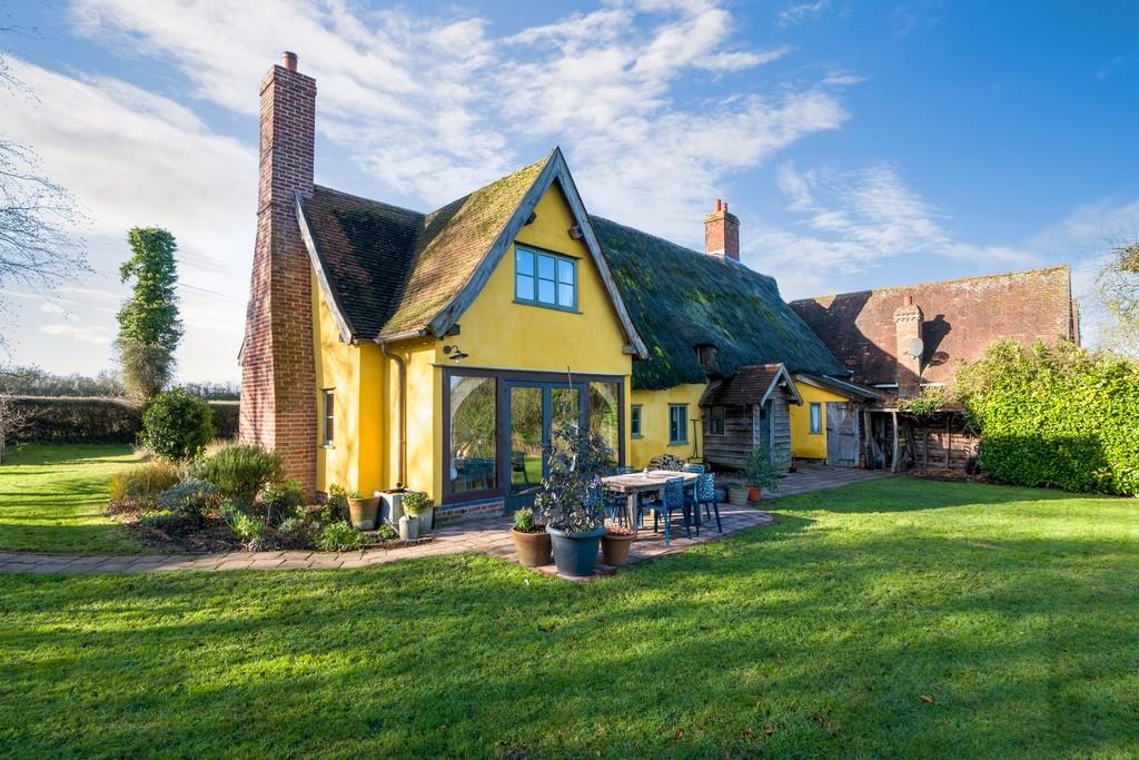 1440px 2 The Thatchers - 38