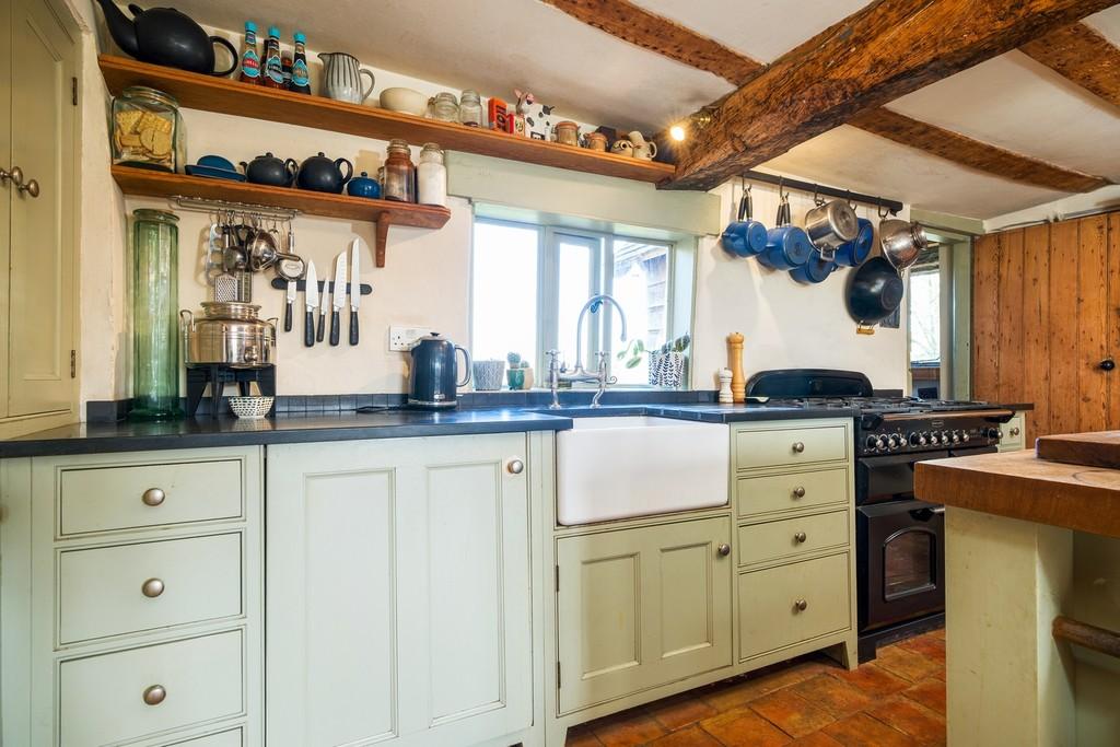 1440px 2 The Thatchers - 15