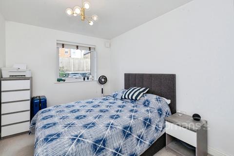 1 bedroom flat to rent, Boyn Valley Road, Maidenhead, Berkshire, SL6