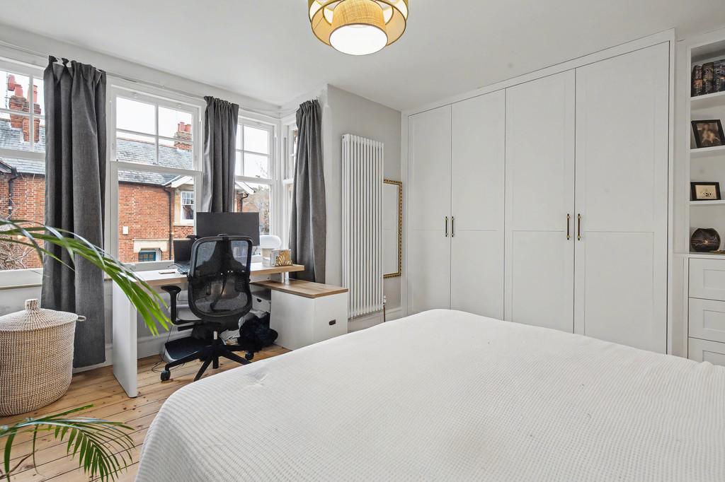 Bedroom 1 - Angle 2