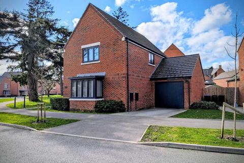 3 bedroom detached house for sale, Joseph Walk, Ottershaw, Surrey, KT16