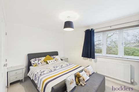 3 bedroom detached house for sale, Joseph Walk, Ottershaw, Surrey, KT16