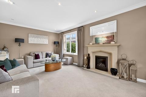 4 bedroom detached house for sale, Ffordd Yr Afon, Gwaelod-y-garth, Cardiff