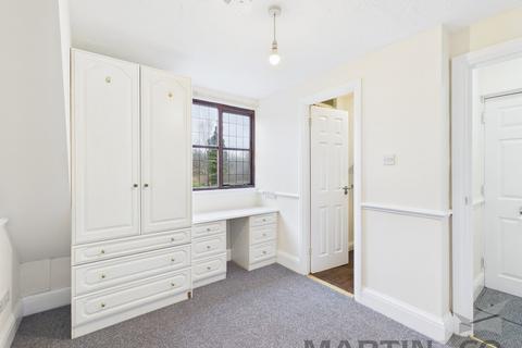 1 bedroom flat to rent, Bricket Lodge, Lye Lane