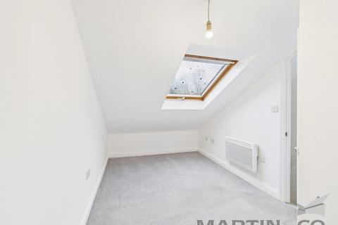 1 bedroom flat to rent, Park View, Bucknalls Close, Garston
