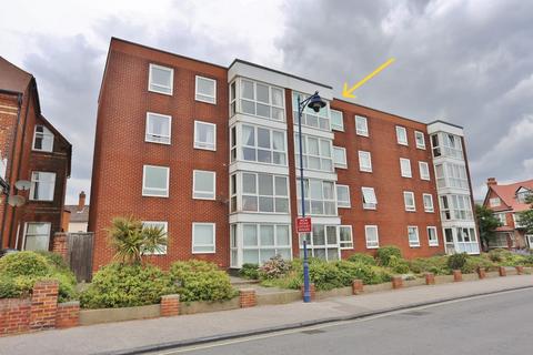 2 bedroom apartment for sale, Stanley Road, Suffolk IP11