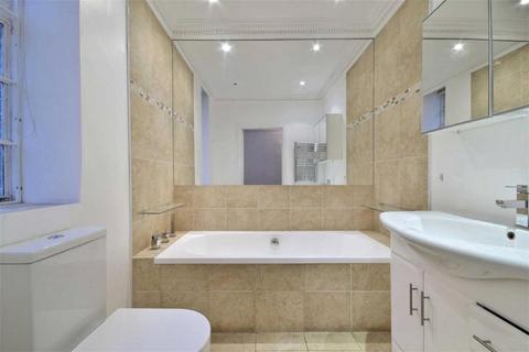 3 bedroom flat for sale, Ashley Court Frognal Lane Hampstead NW3