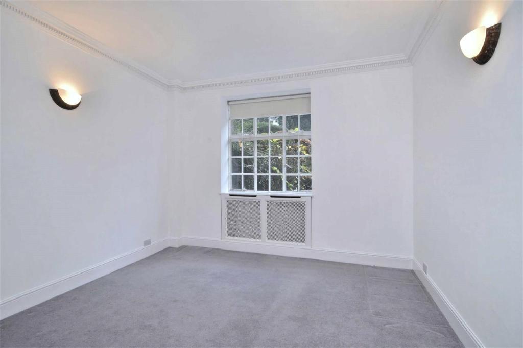 Ashley-court-frognal-lane-hampstead-nw3