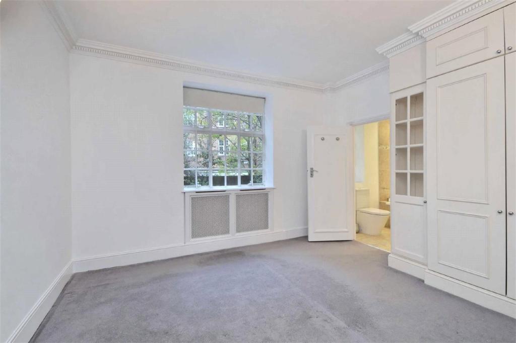Ashley-court-frognal-lane-hampstead-nw3
