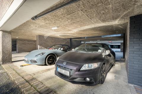 undefined, Numa Court, Justin Close, Brentford, London, TW8