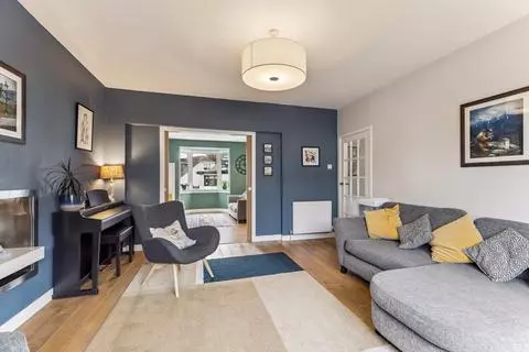 4 bedroom detached house for sale - Photo 10