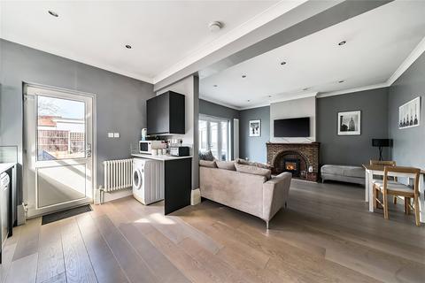 3 bedroom bungalow for sale, Oakdene Drive, Surbiton KT5