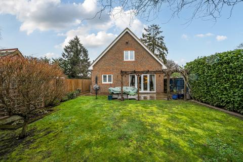 undefined, Egley Drive, Surrey GU22