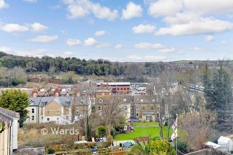 4 bedroom terraced house for sale, Clarendon Road, Dover, Kent