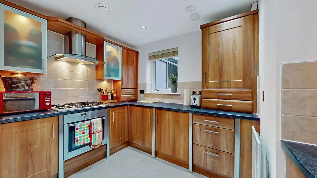 2 bedroom flat for sale - Photo 20