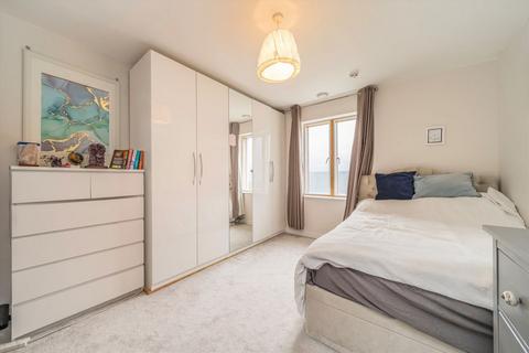 2 bedroom flat to rent, Drayton Green Road, London W13