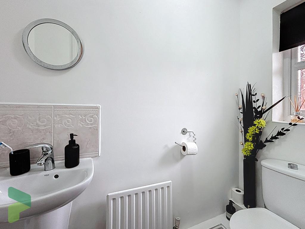Cloakroom.WC