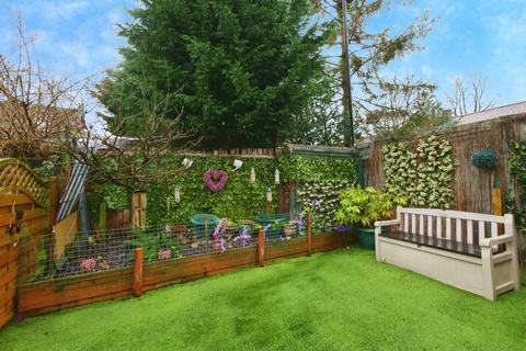 3 bedroom end of terrace house for sale, Tithe Close, YORK