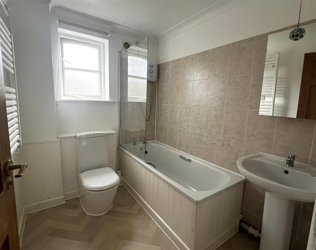 Family bathroom