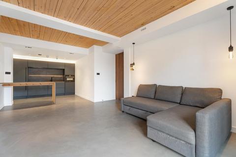2 bedroom apartment to rent, 2 Bed 5 Star Finish with Roof Terrace